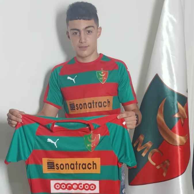 Football Le jeune gardien, Hamra, signe au MCA Rivalite Sport